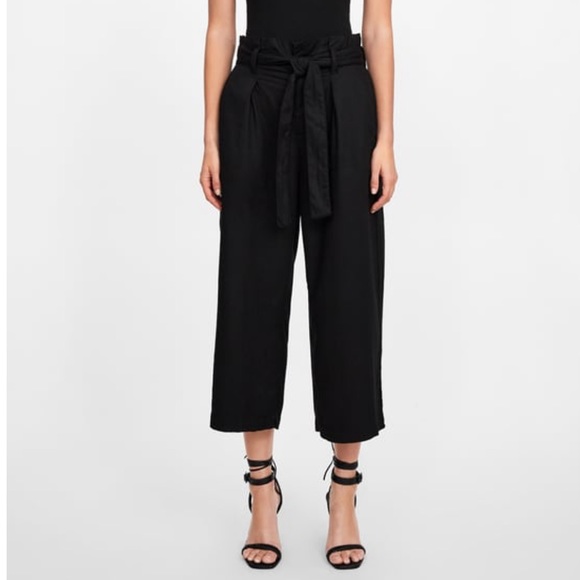 Zara Pants - Zara Black Paperbag Culottes Pants Wide Leg Large